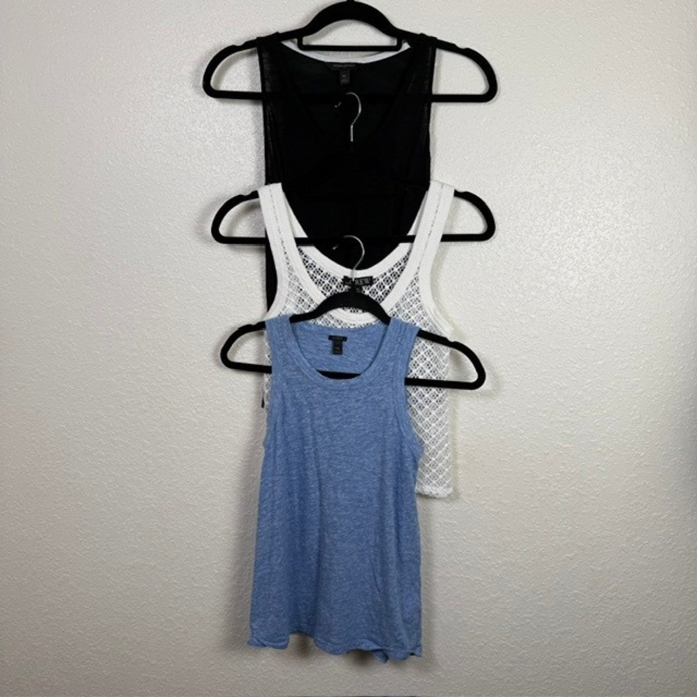 J Crew Banana Republic Tank Top Bundle (Mesh Slub Knit) Black White Blue XS